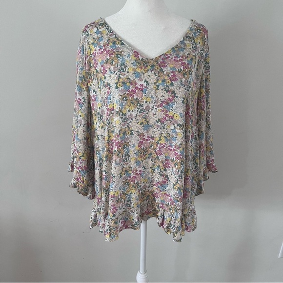 Cynthia Rowley Tops - Cynthia Rowley Woman Floral Print V-Neck Ruffle Sleeve Blouse |Plus Size 1X|